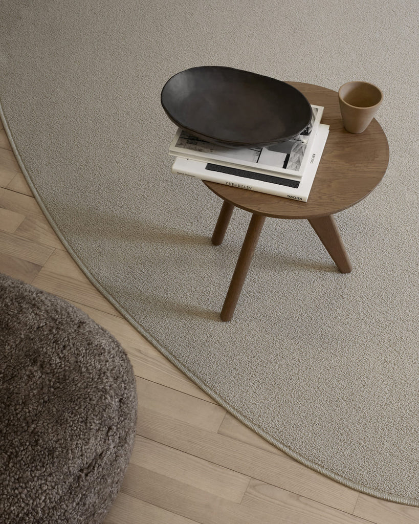 Fin Side Table